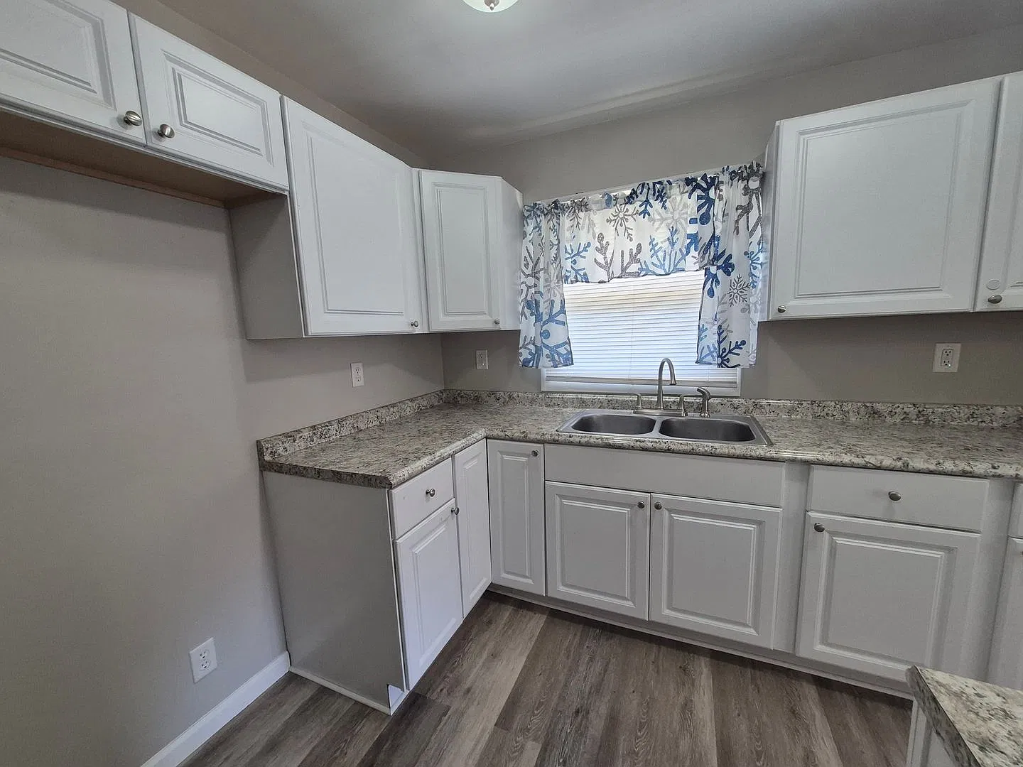 Cozy 4 bedroom house! — Photo 4