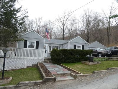 6 Meghans Way, Greenwood Lake, NY, 10925