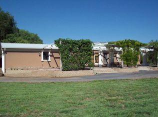 2354 Cole Rd, Bosque Farms, NM 87068