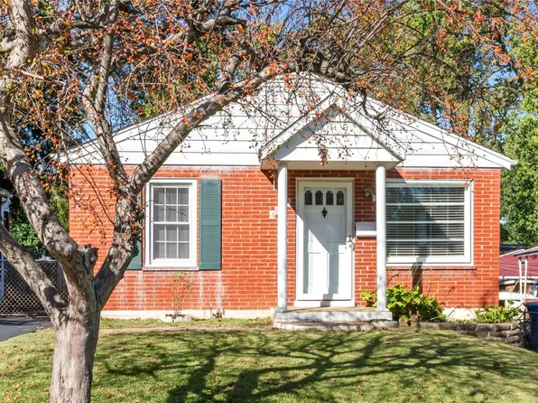 4427 Eminence Blvd, Saint Louis, MO 63134