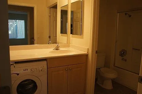 10016 Maya Linda Rd — Photo 3