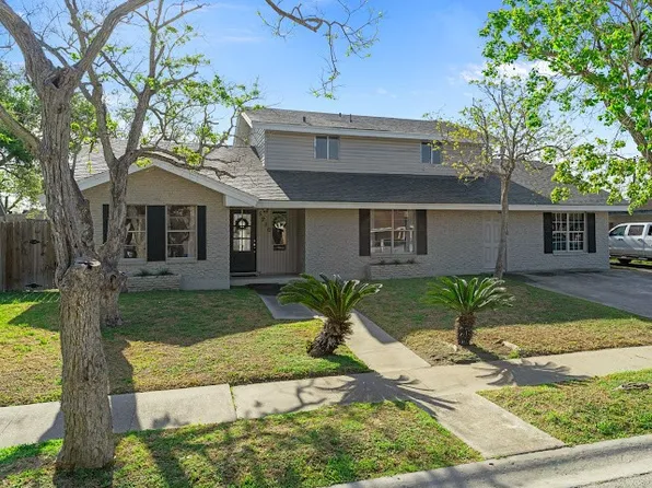 5210 Honeysuckle Ln, Corpus Christi, TX 78415