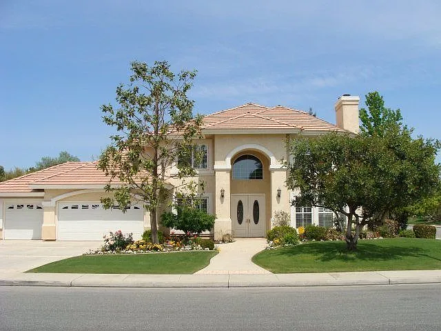 10800 Haworth Ln photo 1