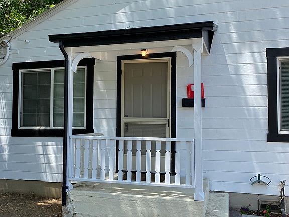 2nd image of 2632 San Fernando Way