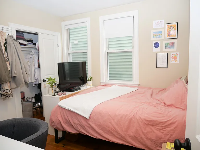 255 Paris St #2 — Photo 10