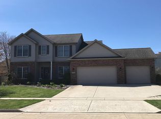 3609 Baldocchi Dr, Bloomington, IL