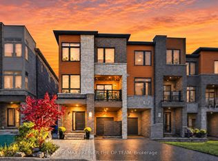 233 Vivant St, Newmarket, ON L3X0K9