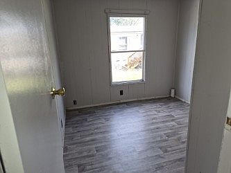 4th image of 61 Kacey Ln