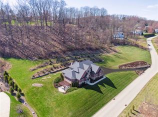 1304 Woodbridge Dr, Latrobe, PA 15650