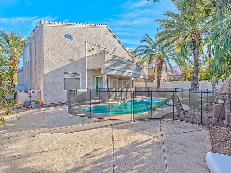 2175 Fountain Springs Dr — Photo 20