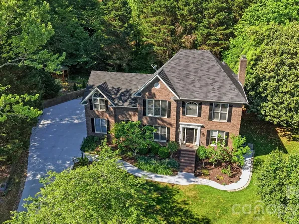 1265 Braeburn Rd NW, Concord, NC 28027