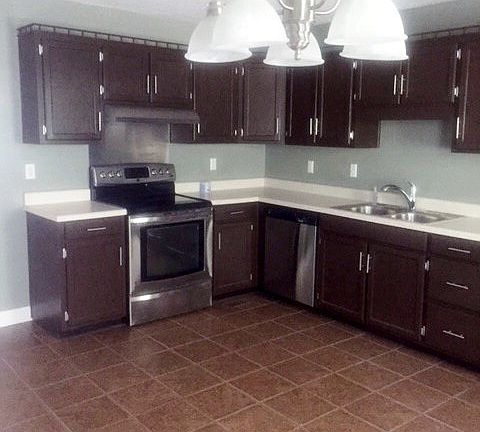 3rd image of 354 Hickory Dr