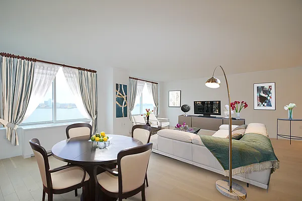 Rented by POG Real Estate, Inc. | media 35