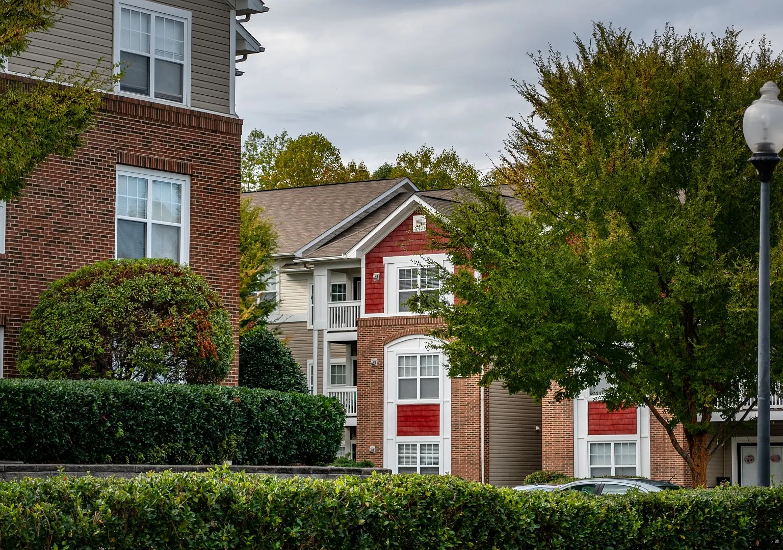 Rivermere Apartments — Photo 3