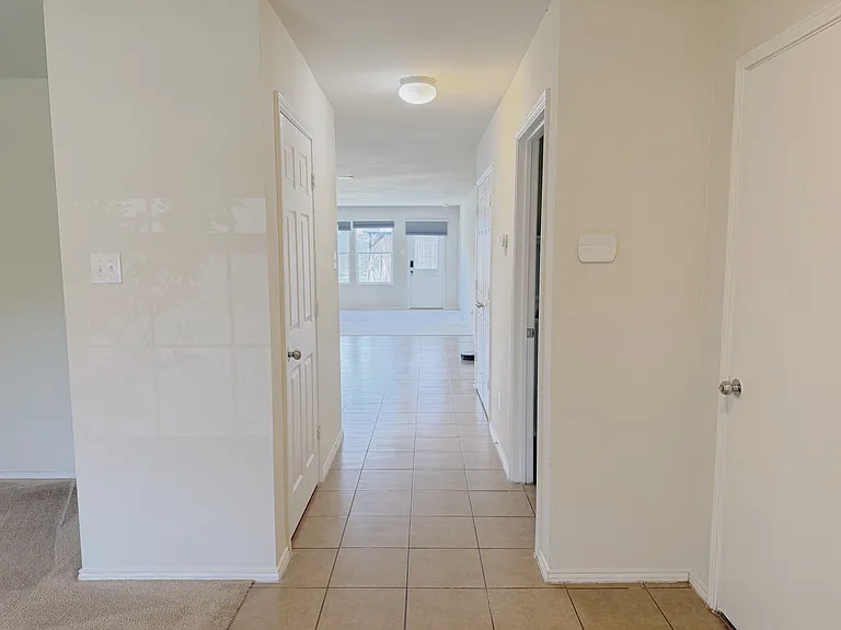 115 Waxberry Dr — Photo 5