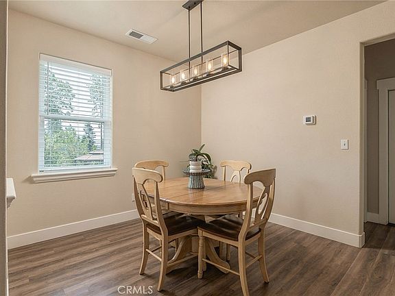 5th image of 1428 Powell Ln