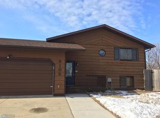 3105 18th St S, Fargo, ND 58103