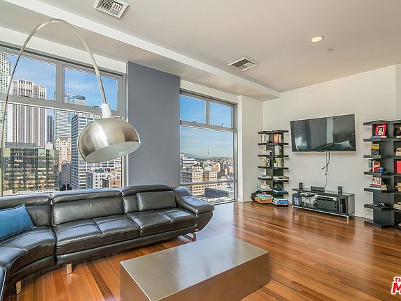 2nd image of 801 S Grand Ave APT 1706