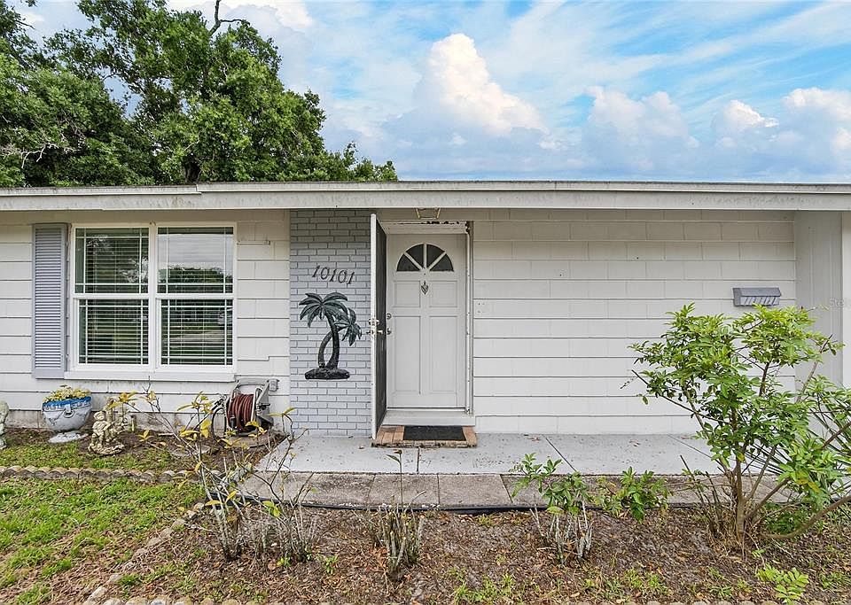 1st image of 10101 MARIPOSA PLACE