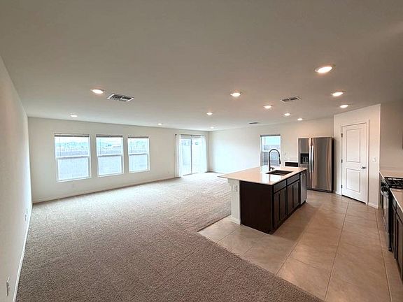 3rd image of 6929 Cottage Vista Ave