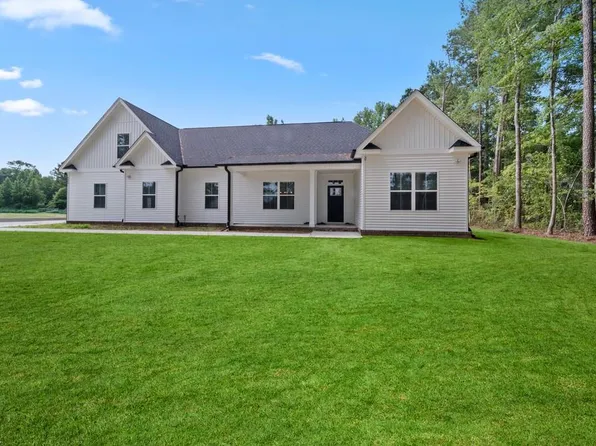 23492 Sugar Hill Rd, Carrollton, VA 23314