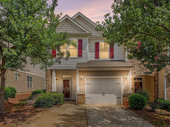 2422 Memory Ridge Dr, Raleigh, NC 27606