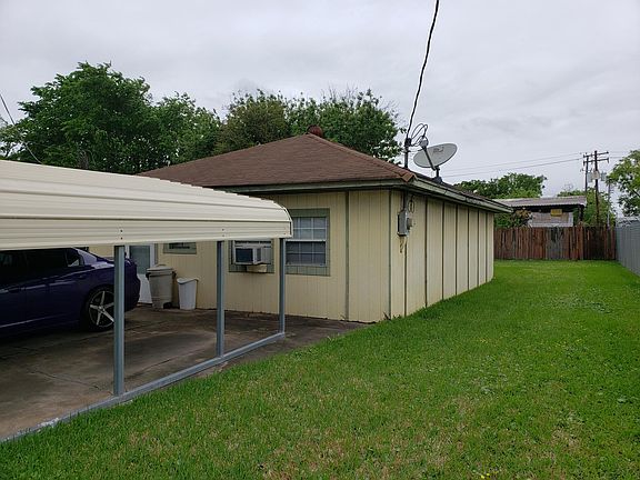 2nd image of 13819 Hershe St #B