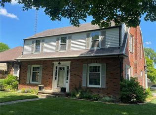 400 Wabash Ave, Mattoon, IL 61938