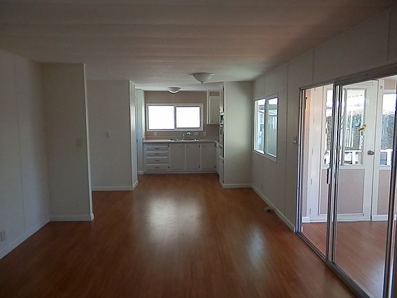 2nd image of 4425 Clares St Spc 15