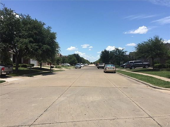 Nice, clean concrete street and well-kept homes in the area make this a place you will be proud to come home to.