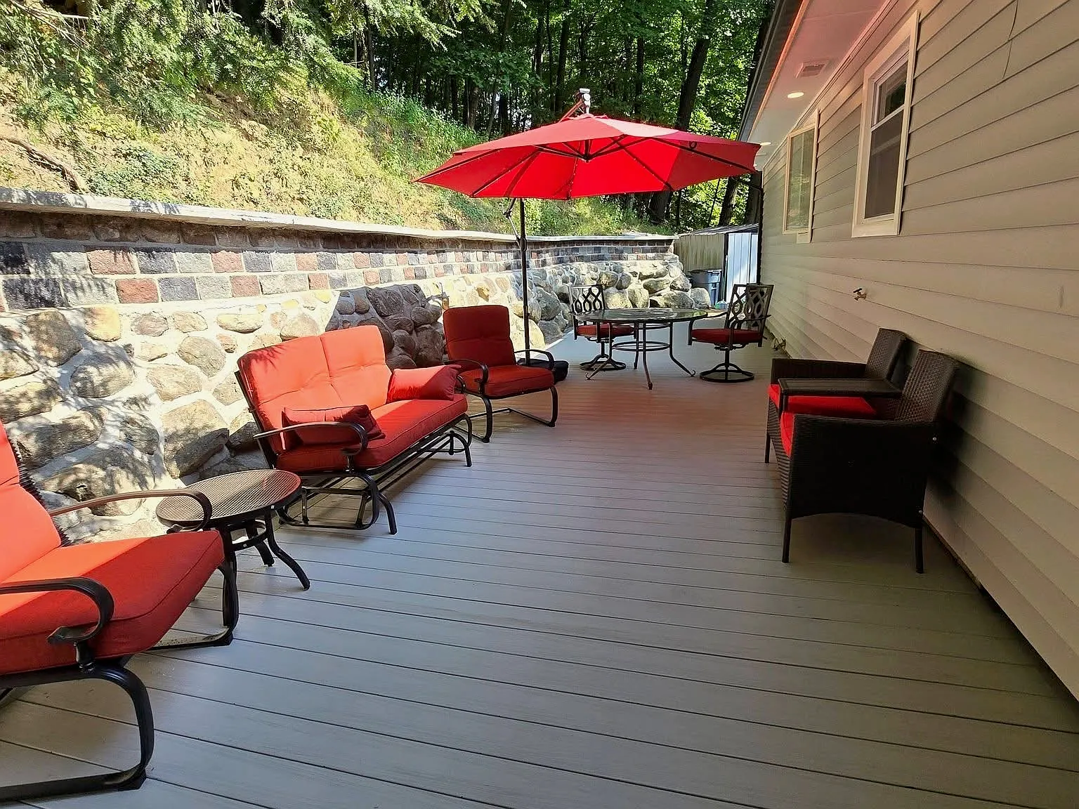 3 bed, 10802 sqft, $5,400 — Photo 3