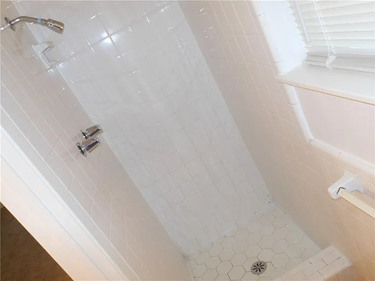 2308 Barton Skyway #B — Photo 12