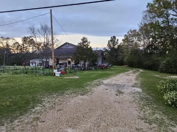 1292 Old Mobile Hwy, Lucedale, MS 39452