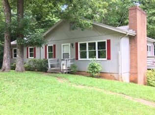 2668 Indian Trl, Lenoir, NC 28645