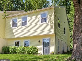 30 Daisey Ln, Malvern, PA 19355