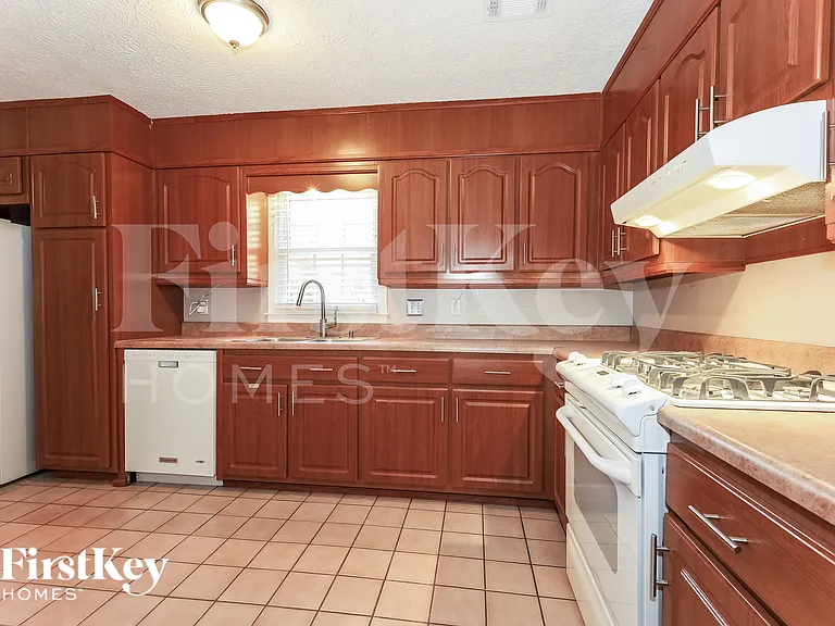 2067 Shillingwood Dr NW — Photo 9