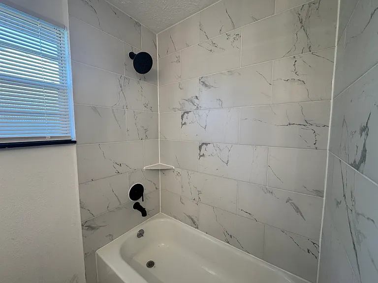 4740 Baywood Ln — Photo 24