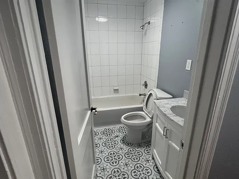 1430 E Mohawk Ave — Photo 9