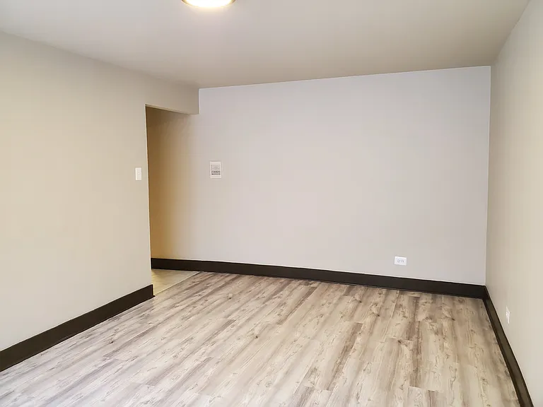 G2_living rm_3_03042020