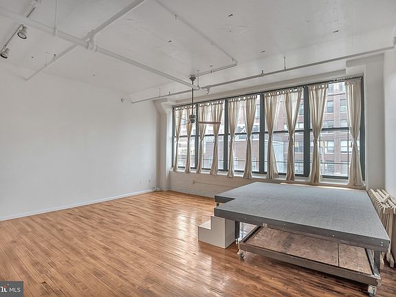 2nd image of 314-22 N 12th St #303