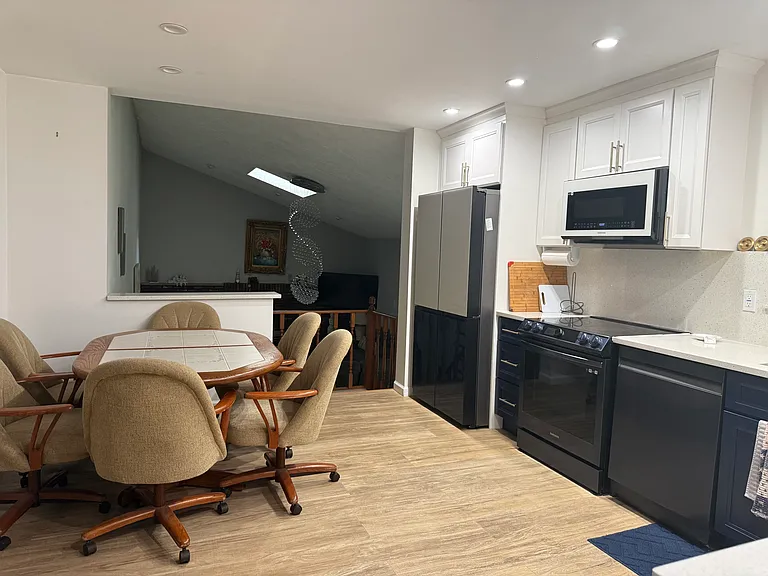 1212 Lisa Ln — Photo 27
