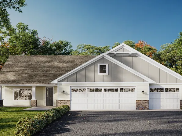38944 Elm Ct, North Branch, MN 55056