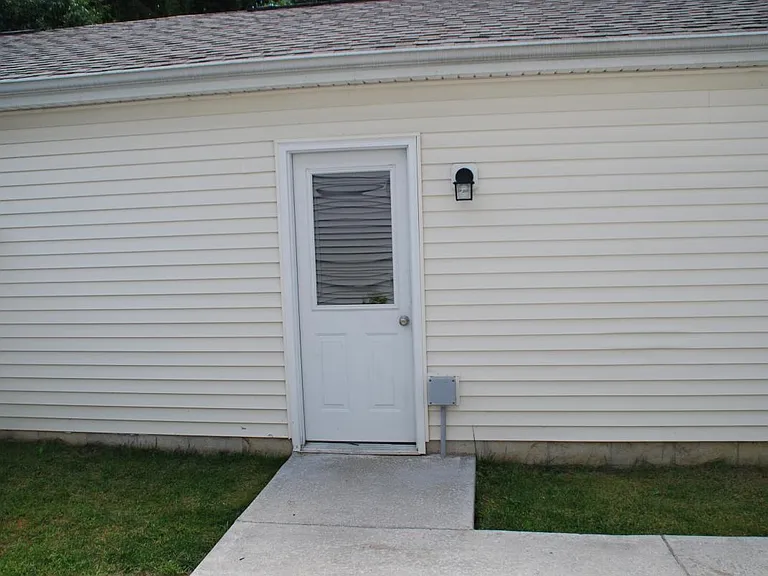 6141 Braet Rd — Photo 25