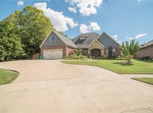 4399 E Oakmont Dr, Fayetteville, AR 72701