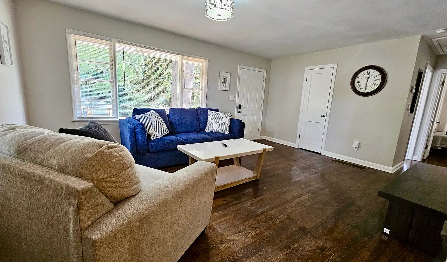 3 bed, 1692 sqft, $2,488 — Photo 4