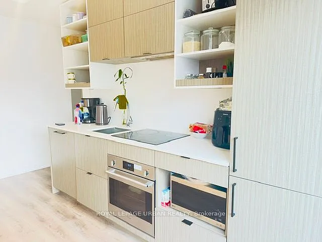 20 Edward St #602 — Photo 5