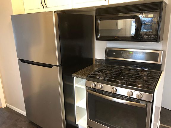 Updated kitchen appliances with gas burners