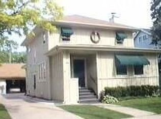 1823 Oxford St, Rockford, IL 61103