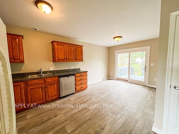 5th image of 306 Meadow Ln