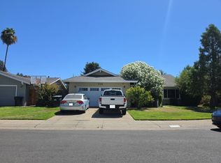3120 Ozzie Ct, Carmichael, CA 95608